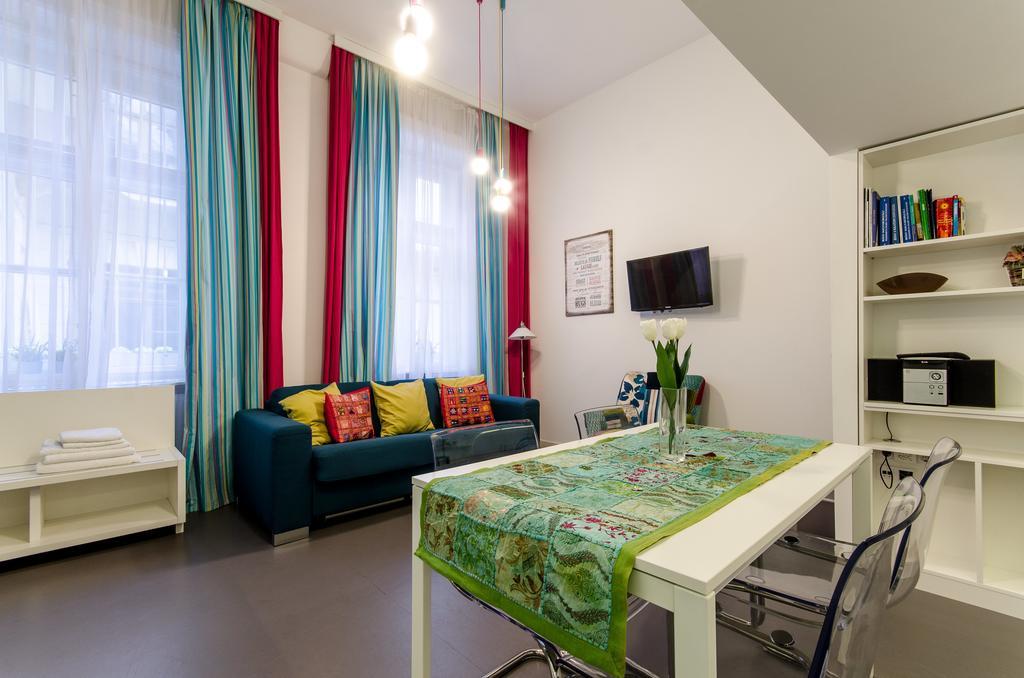 Sara'S Apartment Budapest Exterior foto